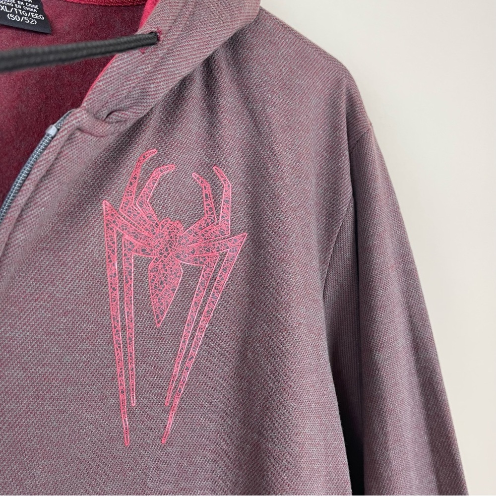 Marvel Grey and Red Hooded Full Zip Squad 62 Spider Man Jacket Coat Size XXL - Picture 6 of 10